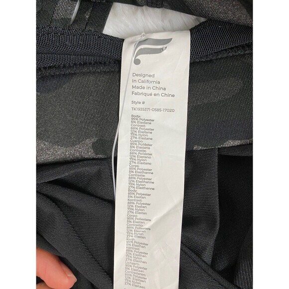 Fabletics Giselle Tank Top Powertouch Swing Black Built-In Camo Bra Size XS - Picture 11 of 12